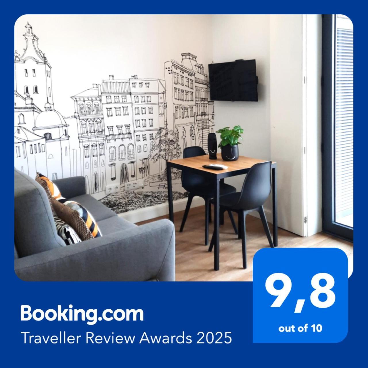 Smiling Places - Apartment In Порту Экстерьер фото